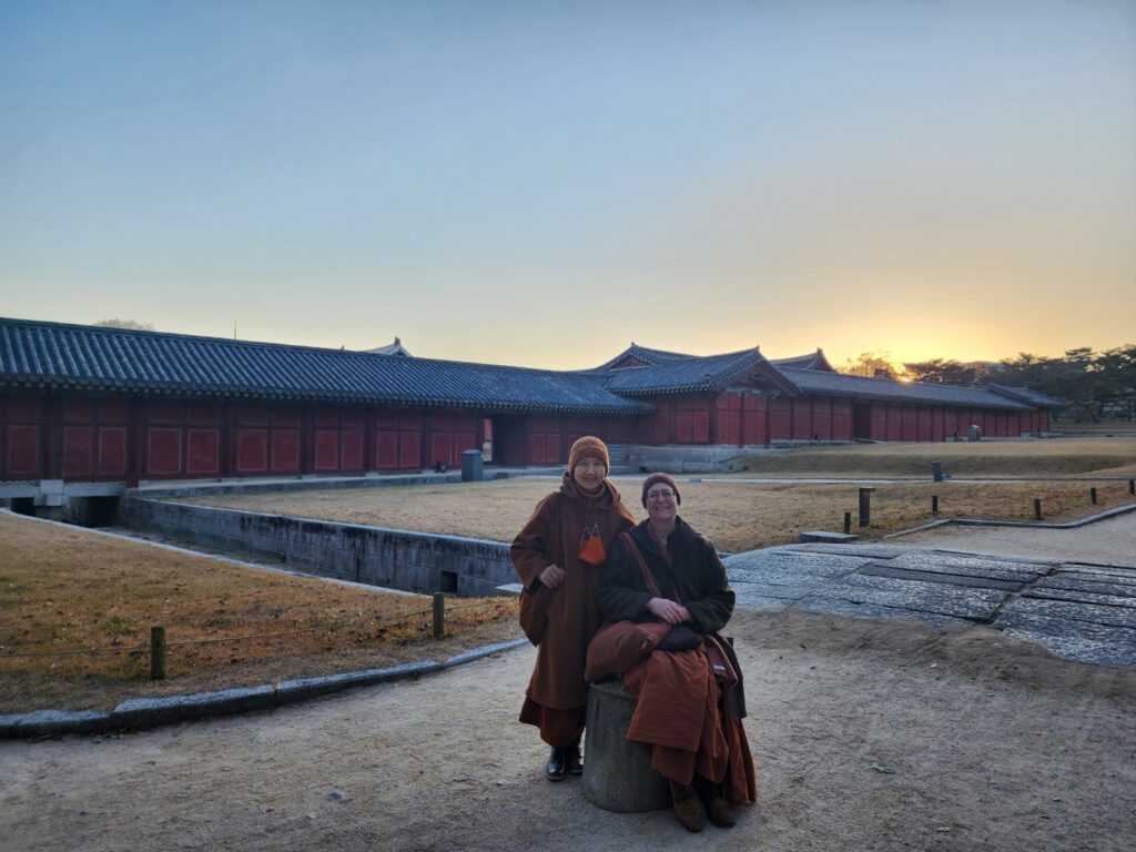 Ayya Sucitta and Ayya Niyyanika at ancient palace