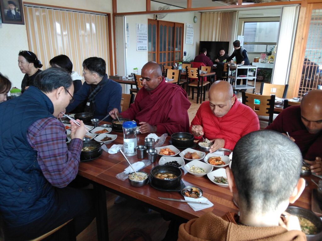 Meal with Bhantes and Students