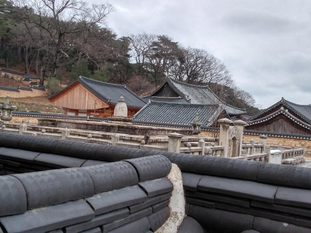 Buddha Treasure Temple inner courtyard with relics